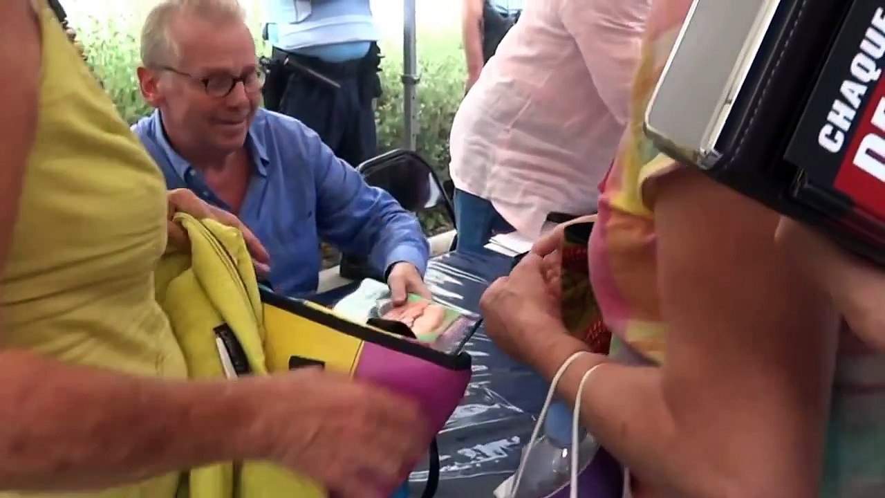 Quand Wanted pedo rencontre Daniel Cohn-Bendit à Mouans-Sartoux au -Salon du Livre-.
