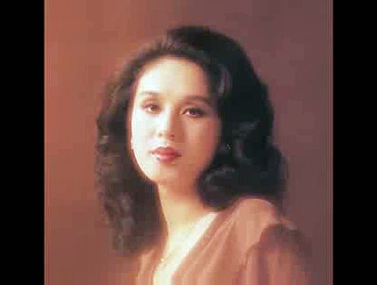 人生の並木路 ちあきなおみ 動画 Dailymotion