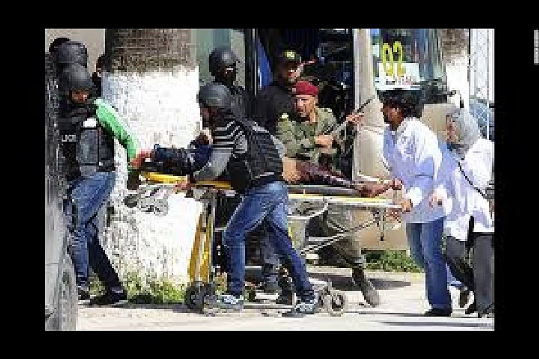 Tunisia museum attack kills at least 19