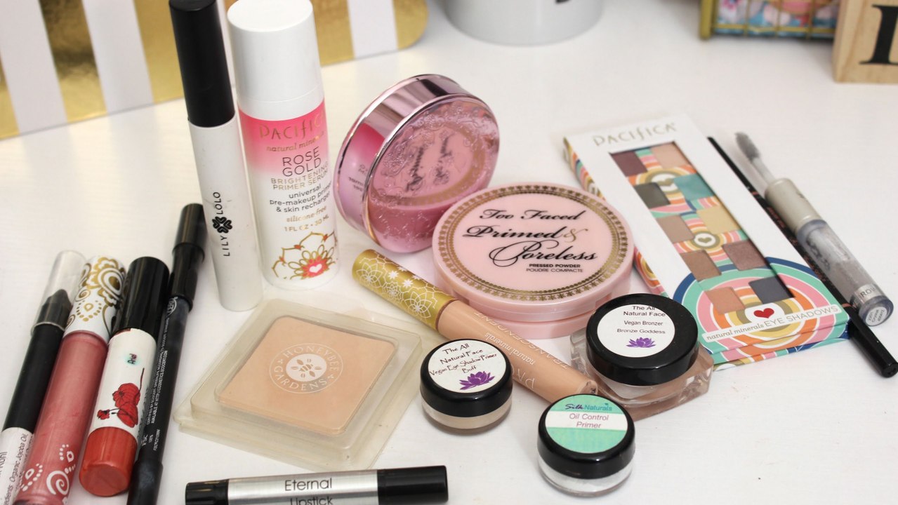 VEGAN MAKEUP STARTER KIT | Collab With RhianHy