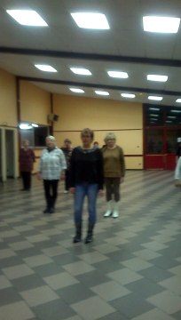 Rock n'roll the clock court