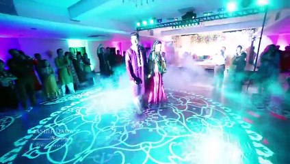 Ayeza Khan & Danish Taimoor Mehndi Entrance Dance