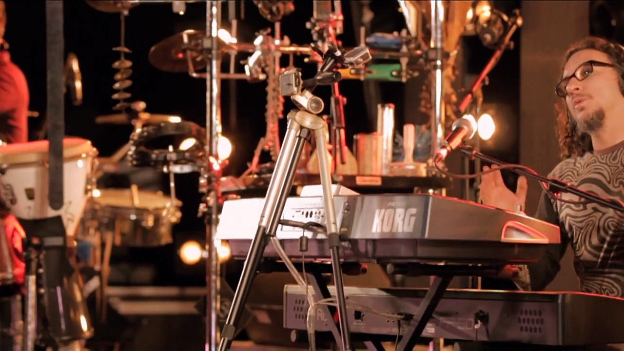 El Barrio - Cántame amor (Videoclip oficial)