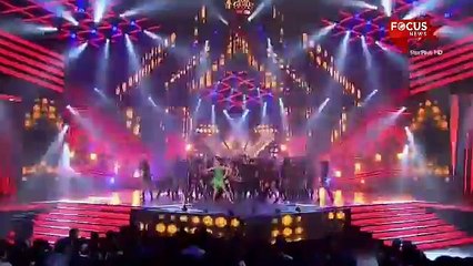 Jacqueline Fernandez's awesome dance performance at Star Guild Awards.mp4