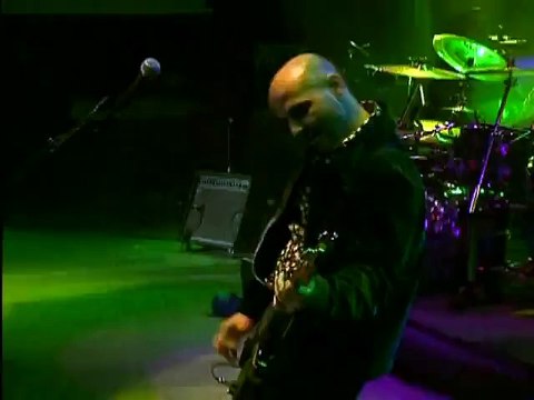 Soda Stereo - De Musica Ligera (En Vivo)