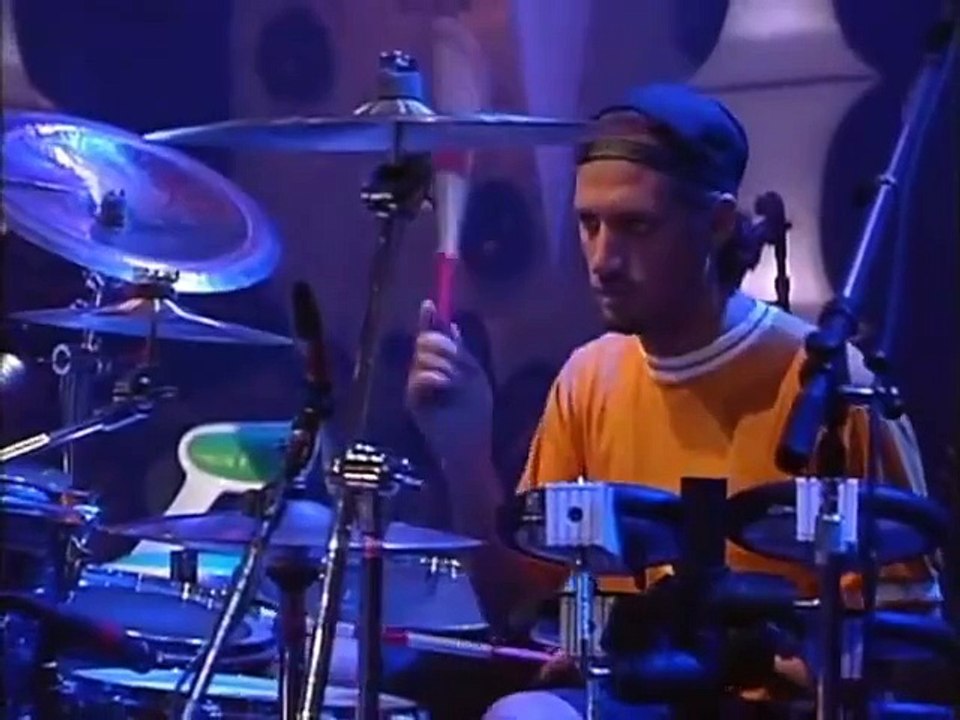 Soda Stereo - En La Ciudad De La Furia (Unplugged)