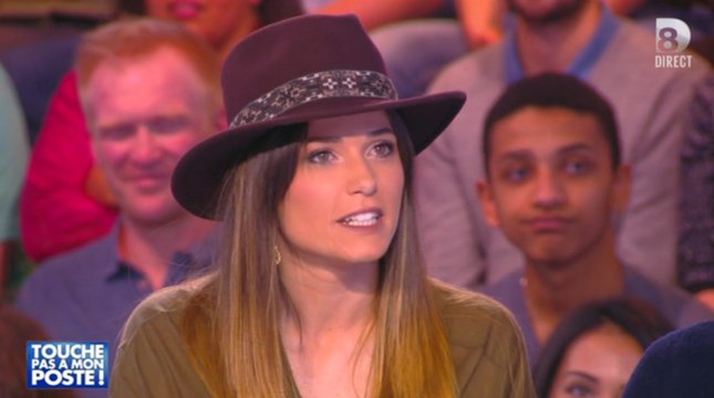 Capucine Anav craque pour Bertrand Chameroy - ZAPPING PEOPLE DU 19/03/2015