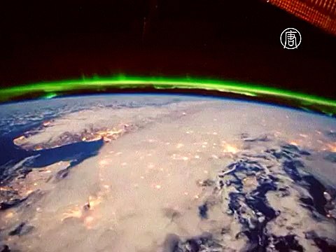 Северное сияние над планетой сняли из космоса