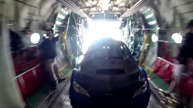 Fast and Furious 7 Behind the Scenes : parachutage de voiture juste dingue!