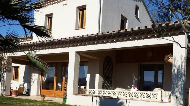 A vendre - Maison/villa - Aspremont (06790) - 7 pièces - 185m²