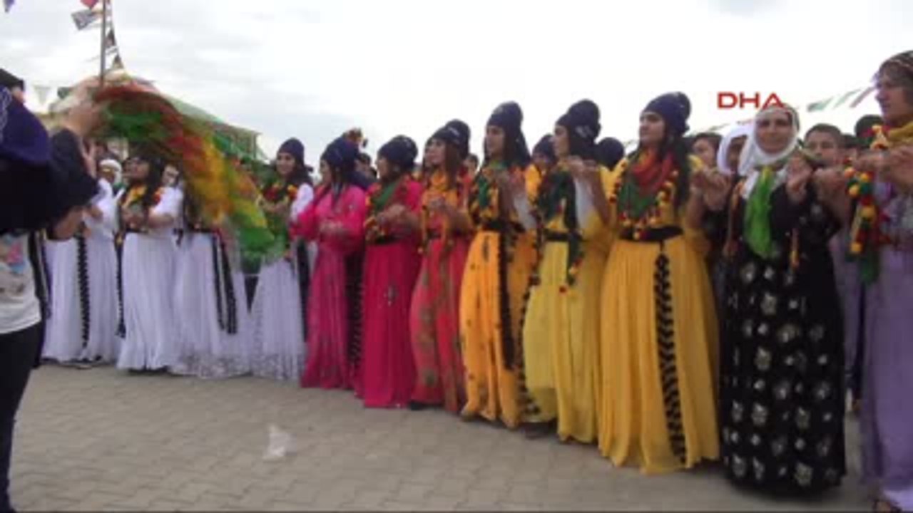 Nusaybin Ahmet Türk 2015 Kürt Halkı ve Öcalan'ın Özgürlük Yılı Olacak