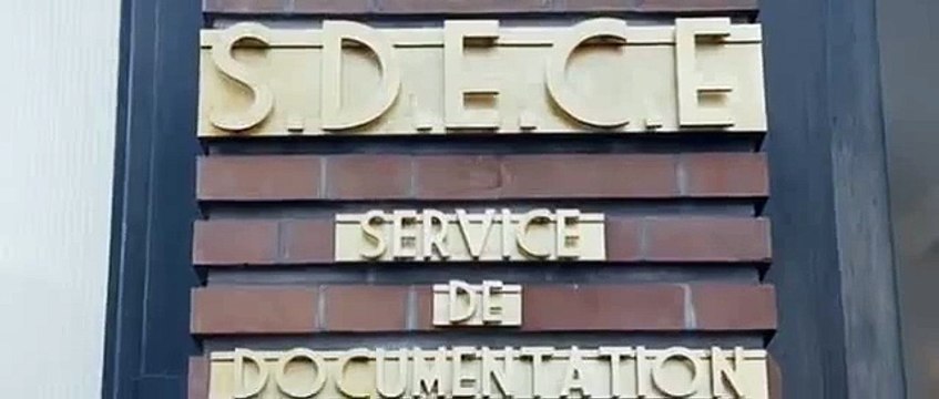 OSS 117 - Rio ne répond plus : « Bonjour Bonjour ! »