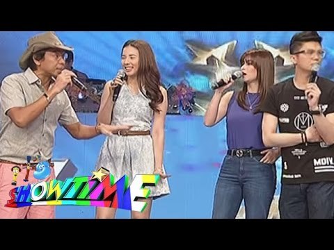 Kuya Kim goes back on It's Showtime