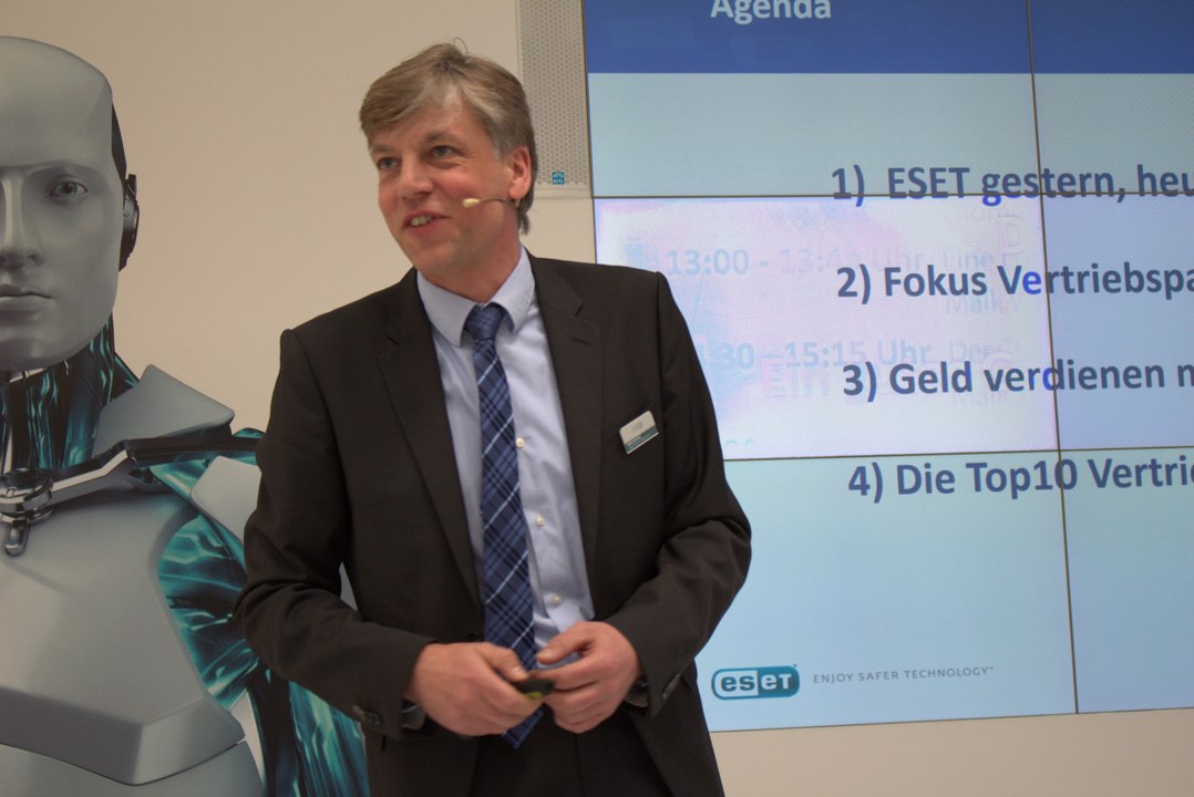 CeBIT 2015: Die neuen Produkte von ESET | QSO4YOU Tech