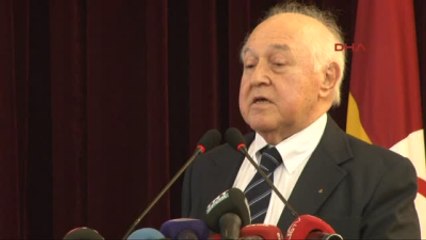 Galatasaray Başkanı Duygun Yarsuvat, Divan Kurulunda Açıklamalarda Bulundu