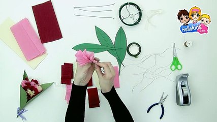 Wie man einen Papierblumenstrauß bastelt