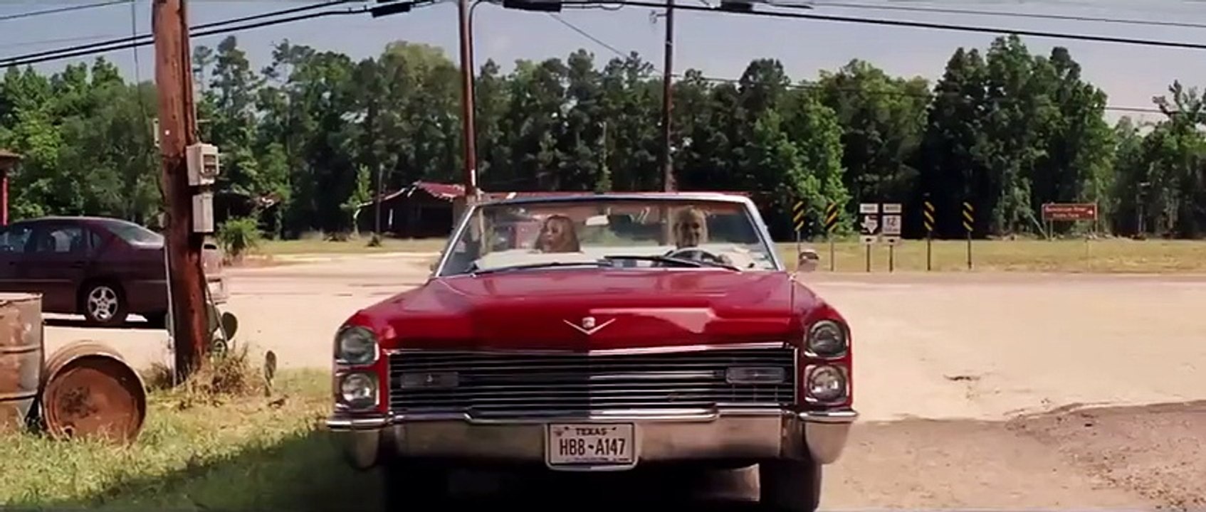 Hot Pursuit with Reese Witherspoon and Sofía Vergara - Official Trailer