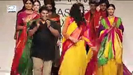 Taapsee Pannu's Awkward Moment At Lakme Fashion Week 2014.mp4