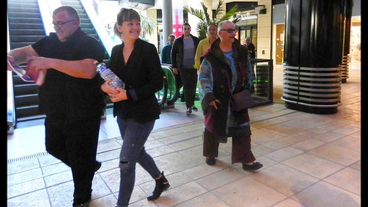 PEOPLE DESIRELESS & ANTOINE AURECHE SÉANCE DE DÉDICACE