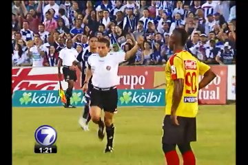 Florenses esperan un mejor arbitraje en juego de vuelta