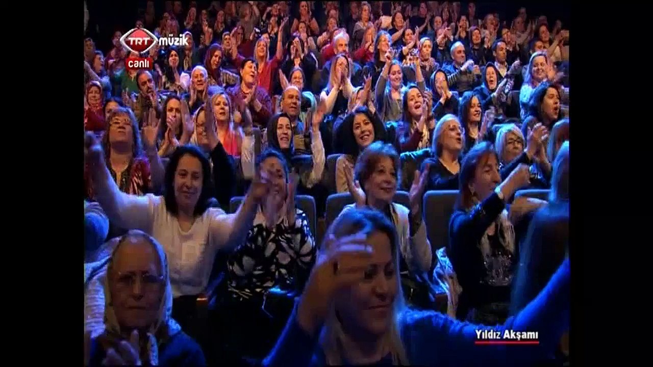 MUAZZEZ ERSOY-YAR YOLUNU KOLLADIM ( AKASYALAR AÇARKEN )