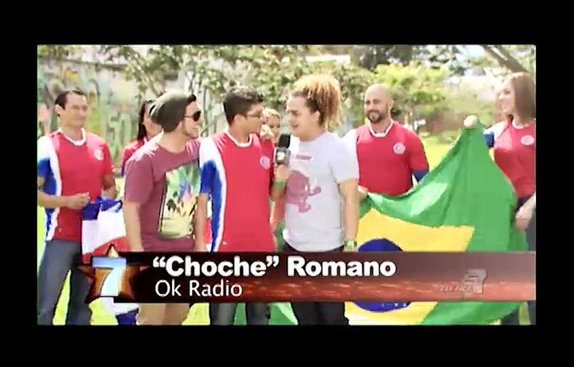 Faranduleros dieron apoyo La Sele en “portuguesiño”