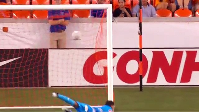 Anotación de Diego Calvo figura entre las mejores de la Liga de Campeones de la CONCACAF