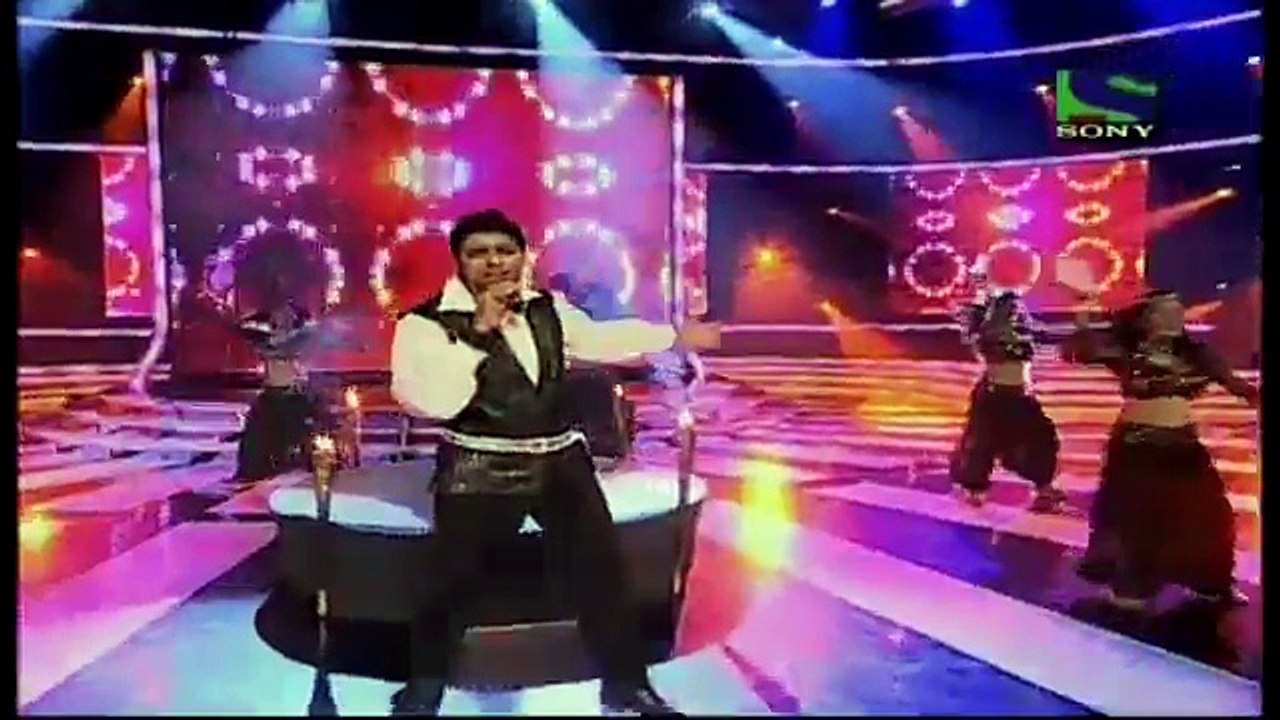 Geet Sagar's powerful performance on Yamma Yamma- X Factor India - Episode 28 - 19th Aug 2011
