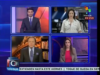 Venezolanos firman para exigir derogación de decreto de EE.UU.