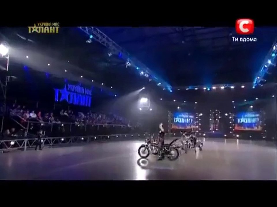 HOLD your Breath while you are watching this Video - Amazing talented