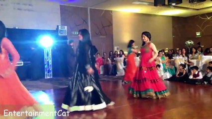 Indian Girls Dance On - Mere Photo Ko Seeny Se