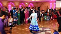 BEAUTIFUL Girl AWESOME Dance - Apne Sajan k Pas Chali Re