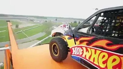 What an amazing Car jump