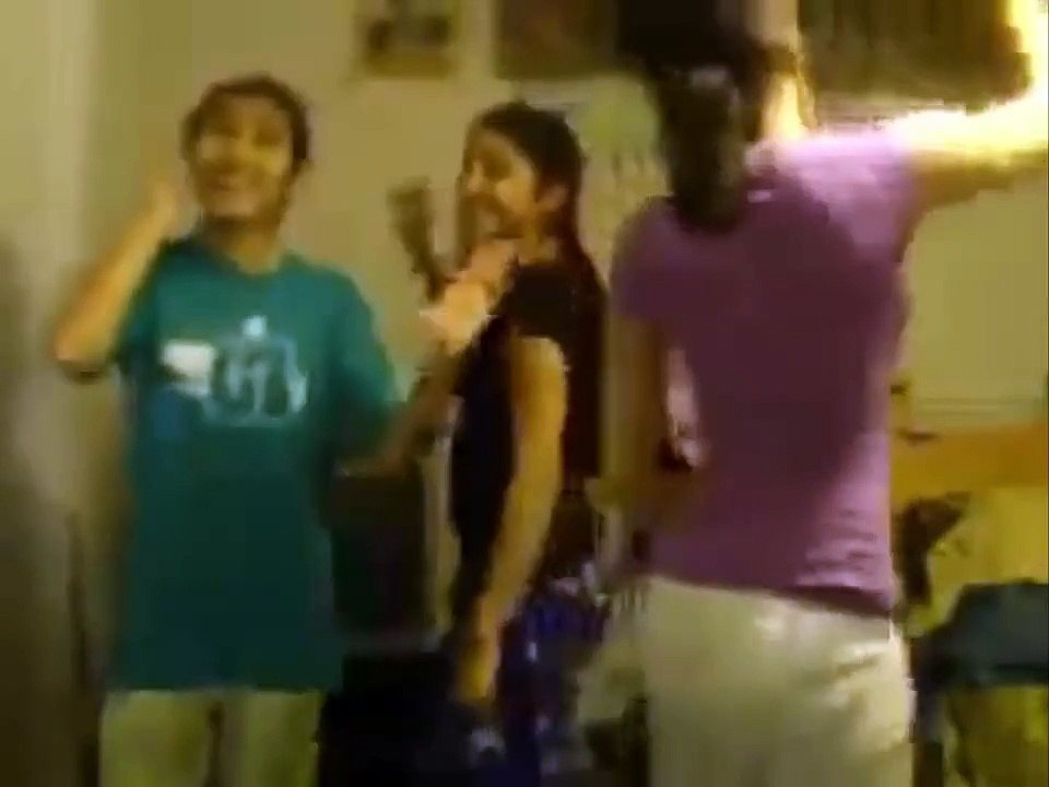 Punjabi Girls BEST Dance At Hostel Room In Sleeping Dress