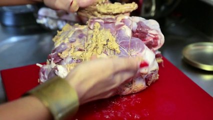 Food Flip - Xinjiang Roast | Michele Lean | Food Network Asia