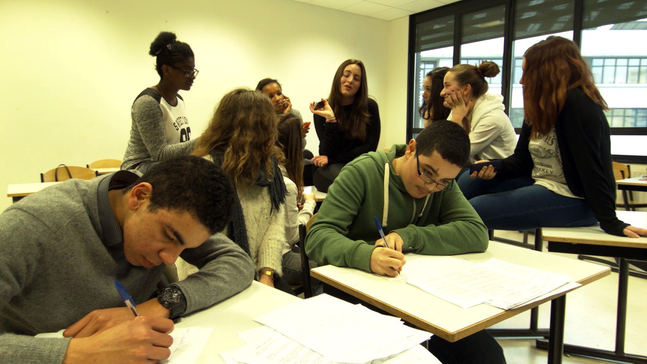 Atelier Critiques filmées Mars 2015 Lycée Schuman 2