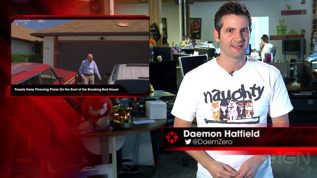 People Keep Throwing Pizzas On the Roof of the Breaking Bad House - IGN News