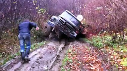 Лесовоз застрял