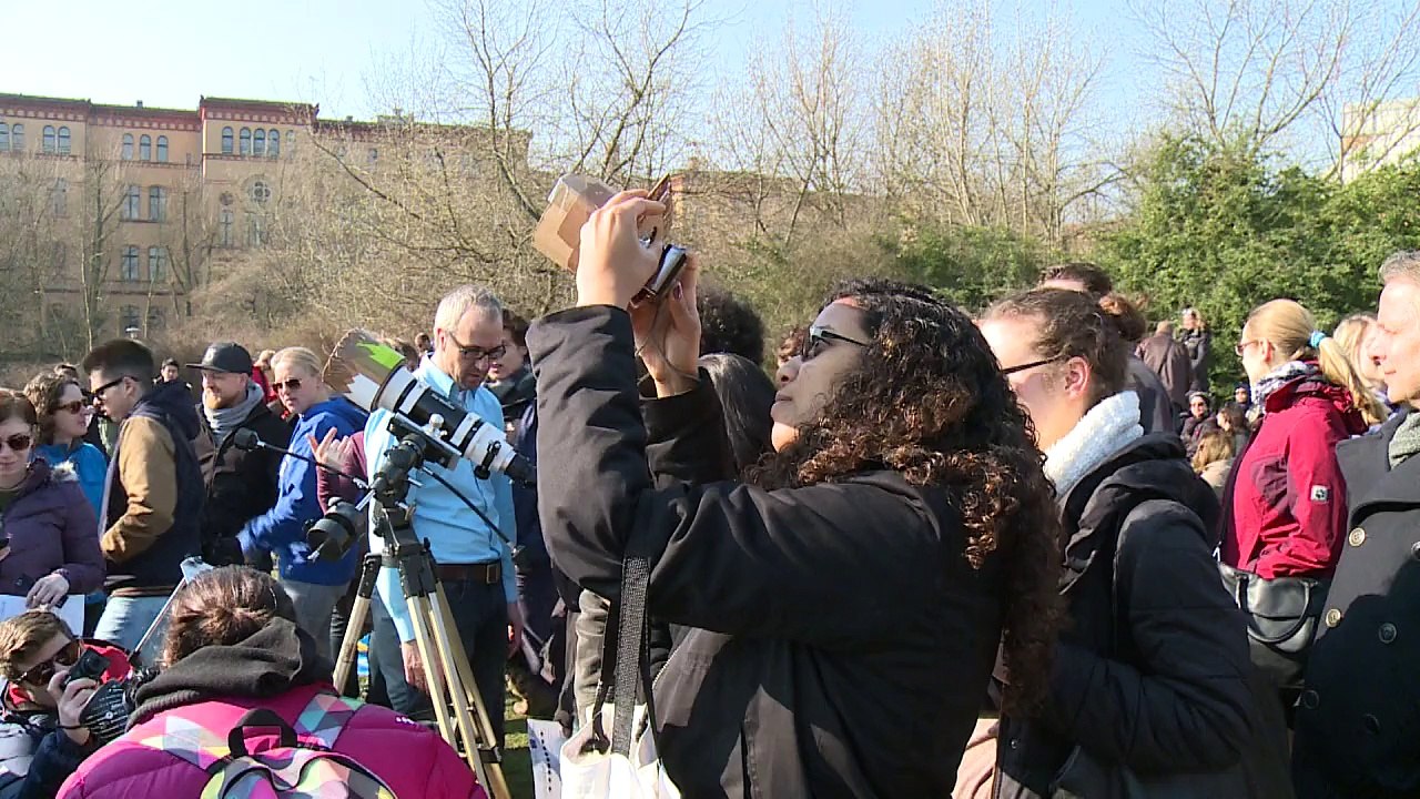 Sonnenfinsternis begeistert Fans total
