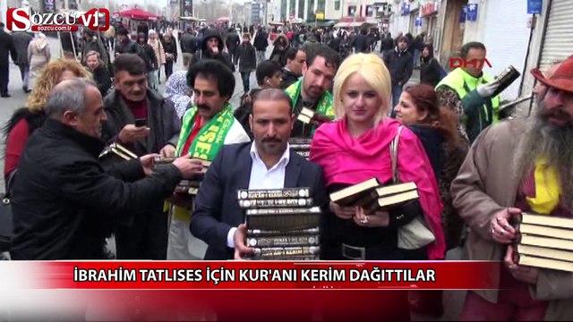 İbrahim Tatlıses için Kur'anı Kerim dağıttılar