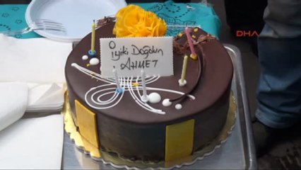 Zonguldak İmza Kampanyası Standında Maden İşçisine Doğum Günü Sürprizi