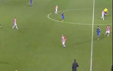 اللقطة الناردة التى شرب فيها ميسي من كأس "كباريه"