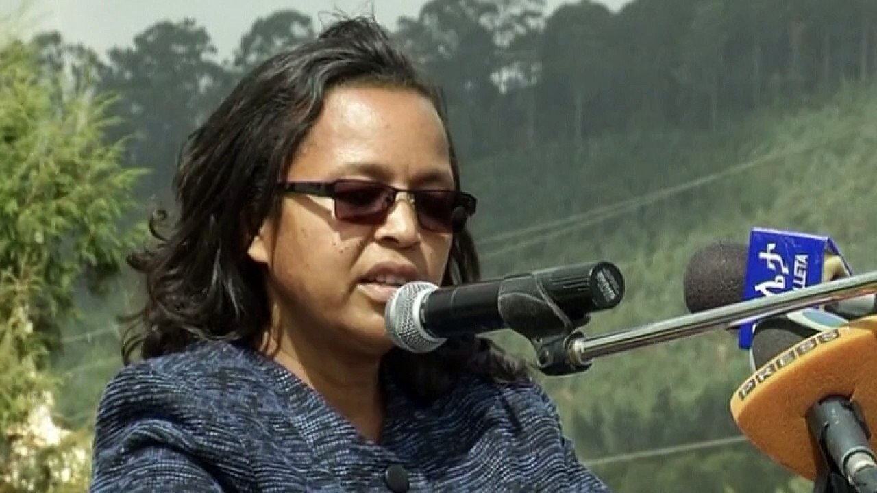 Ethiopia burns six tonnes of ivory in anti-poaching drive