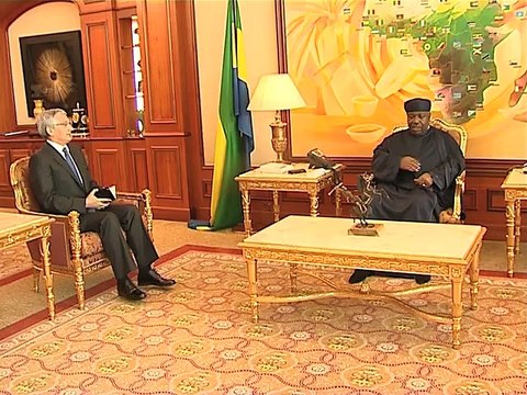 Audience accordée par le Président à l'Ambassadeur de la Turquie au Gabon