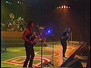 Bon Jovi - Livin' On A Prayer (LIVE)