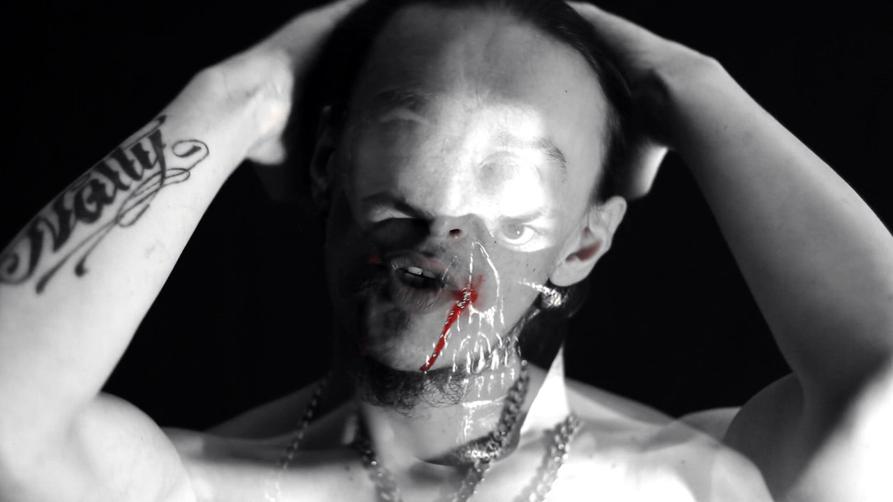 SKULL DANSE AVEC LE DIABLE OFFICIAL MUSIC VIDEO CLIP