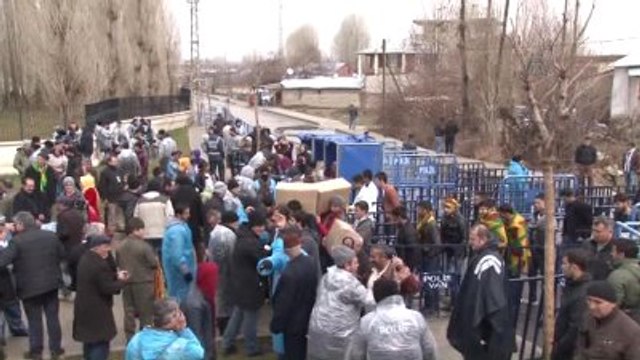 Demirtaş: Şimdi Artık Geleceğimizi Kardeşçe, Adil, Eşit Bir Yaşamı Nasıl Kuracağımızın...