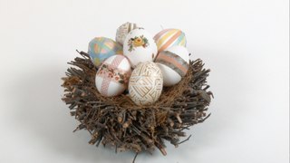 Easter Crafts: Washi Tape Easter Eggs