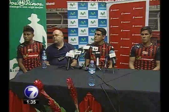 Alajuelense presenta oficialmente tres nuevos refuerzos