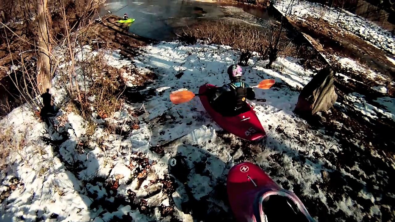 Go Pro HD Test - Whitewater Kayaking on the James River